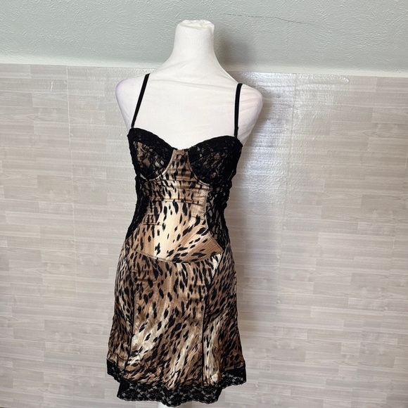 Marciano Other - Marciano Leopard Print Lace Trim Chemise 93% Silk, 3% Spandex. NWT